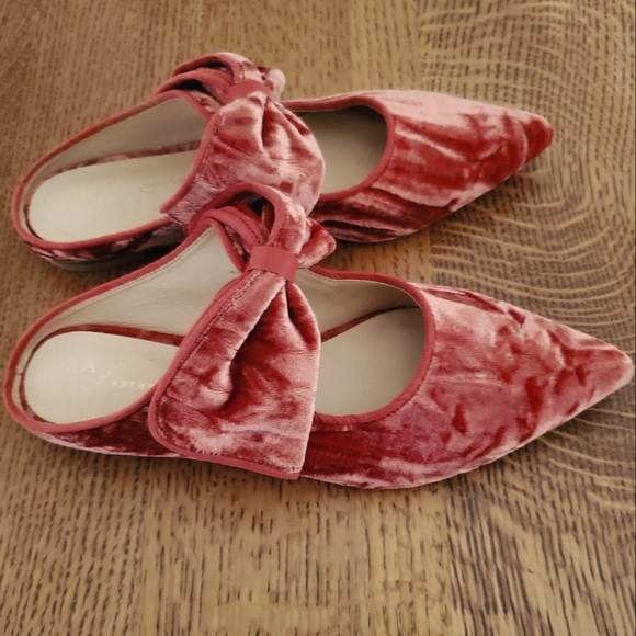 Anthropologie Livia Velvet Bow Flats- terra cotta - Picture 8 of 11